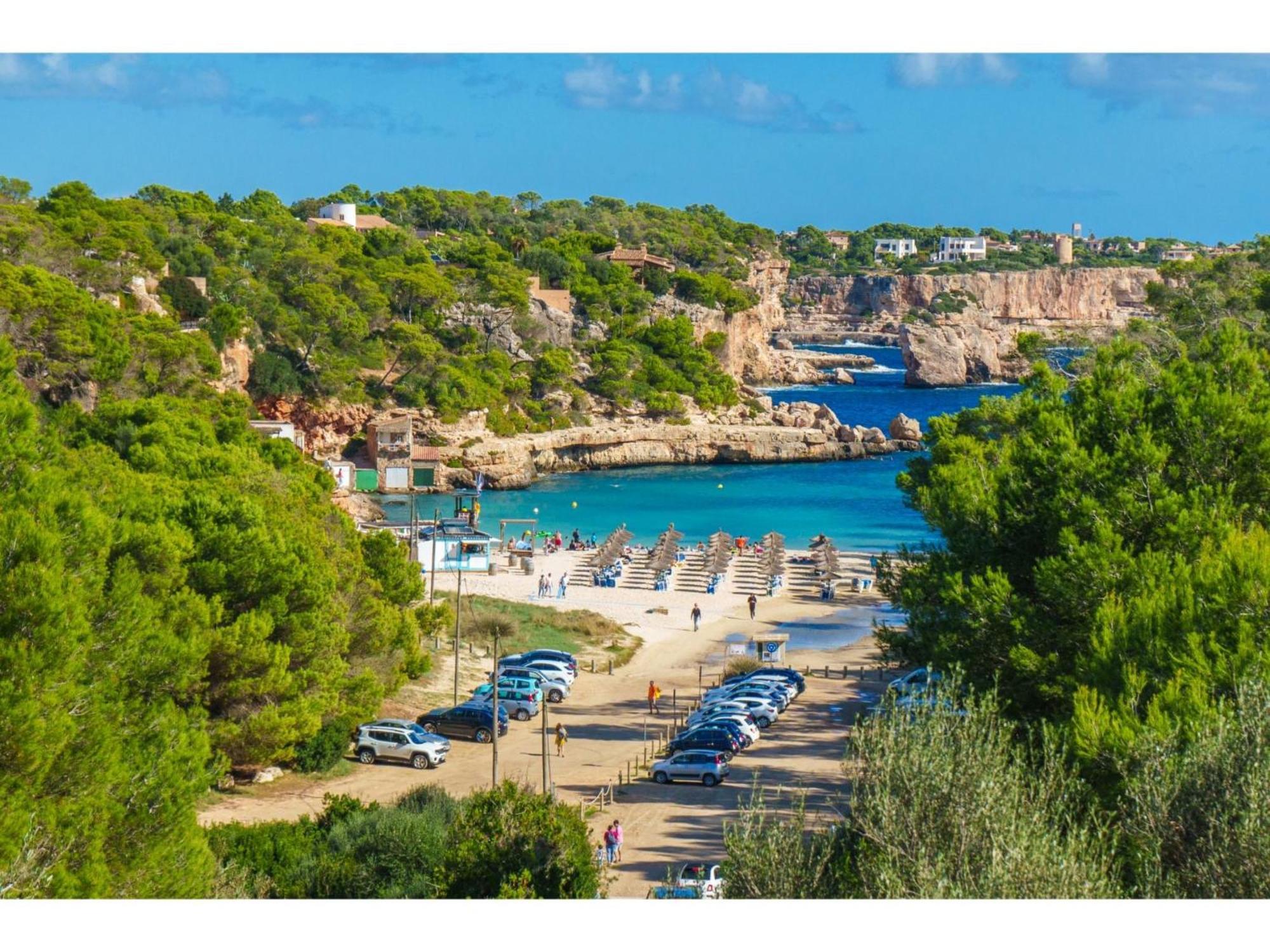 Apartment Vista Playa - Lom180 By Interhome Cala Llombards